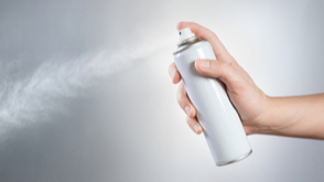 What Are Some Effective Ways Freshen the Smell of a Room